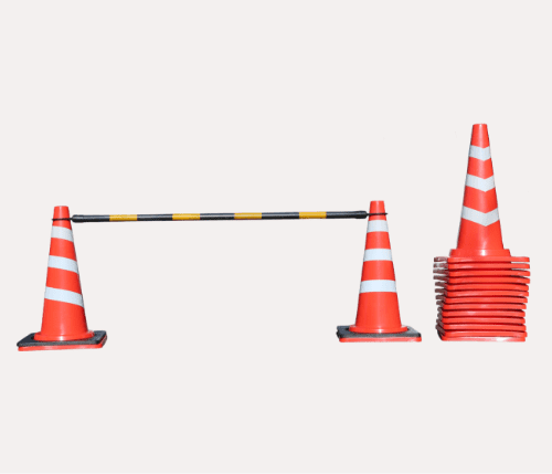 カラーコーン+セーフティーバー